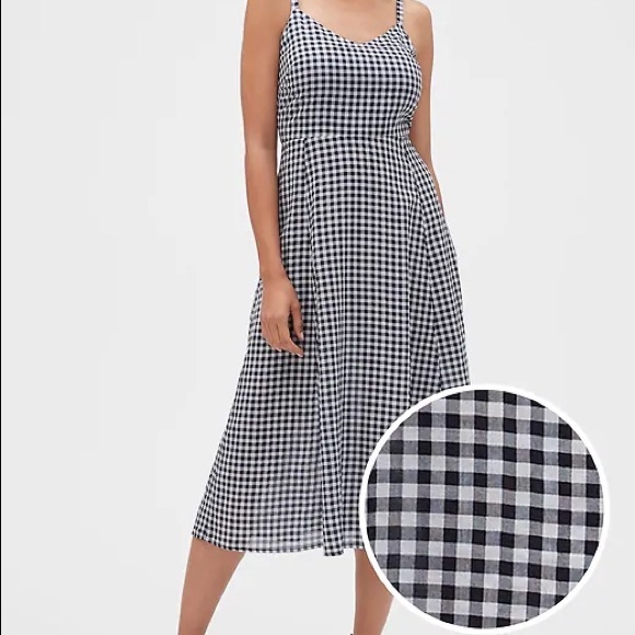 GAP Dresses & Skirts - GAP Gingham Midi Dress